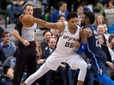 VIDEO: San Antonio na víťaznej vlne, porazilo aj texaského rivala z Dallasu