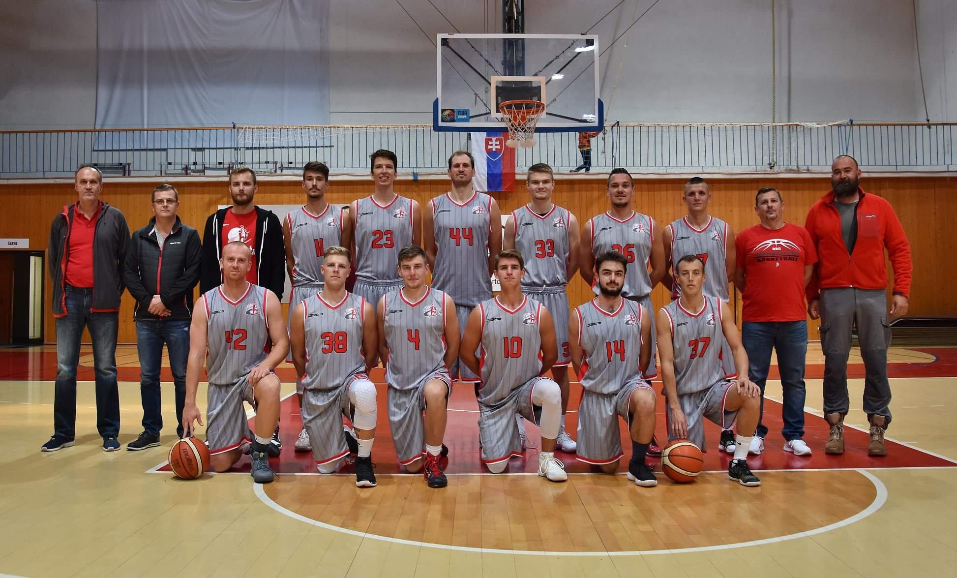 Bystričania doma zvíťazili nad košickou Sláviou a vedú prvú ligu pred Karlovkou