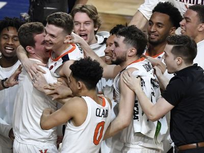 VIDEO: Virginia Cavaliers s historicky prvým titulom v NCAA