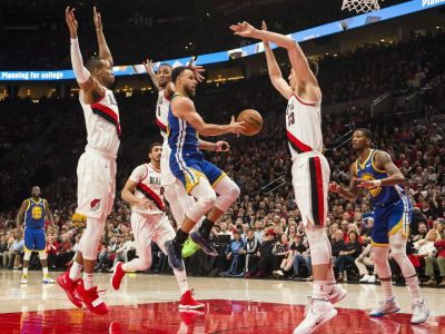 VIDEO: Skvelý obrat Warriors, majú postupový mečbal