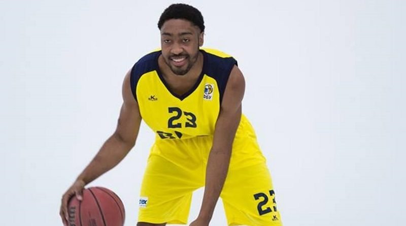 Inter neudržal Arika Smitha, prichádza Kenney Funderburk