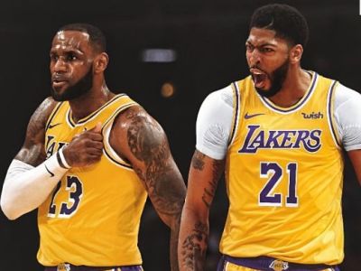 Najhorúcejšie leto v NBA, prestupy hviezd sme rozoberali v podcaste komika Joa Trendyho