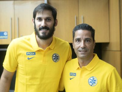 Casspi sa po desiatich rokoch vracia domov, v Maccabi bude mentorom budúcej superstar