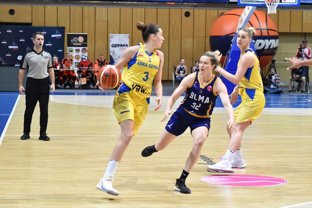 Slamová počúvala Bálintovú a zažiarila v Eurolige na netradičnom poste