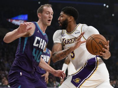 VIDEO: Davis napodobnil legendárneho Shaquilla O’Neala