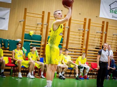 Žilina drvila Komárno aj vďaka koncertu asistencií od Rožánka