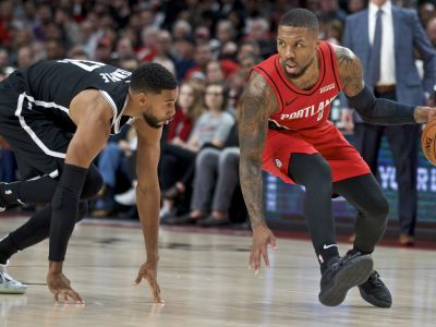 VIDEO: Portlandu nepomohol ani rekordný výkon Lillarda, Lakers pokračujú na víťaznej vlne
