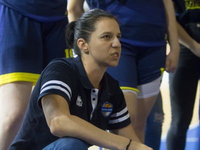 Na západe súboj o čelo medzi Bystricou a Trnavou, na východe vedú jasne Young Angels