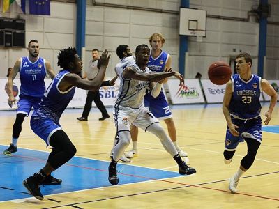 Spišiaci poznajú slabiny Lučenca, Nottage strelil v závere superdôležité trojky
