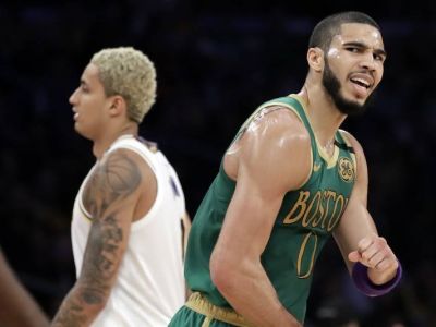 VIDEO: Bostonu proti Lakers nestačilo ani Tatumových 41 bodov