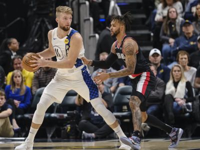 VIDEO: Sabonisove 45. double-double v sezóne, Lakers na sedemzápasovej víťaznej vlne