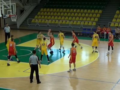 Najvyššia súťaž kadetov „zamrzla“ po prvom marcovom dni