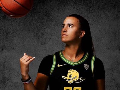 Posielali ju hrať sa s bábikami, dnes je budúca draftová jednotka WNBA