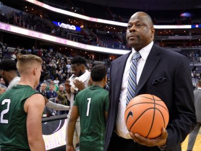 Legendu Knicks a olympijského víťaza hospitalizovali s koronavírusom