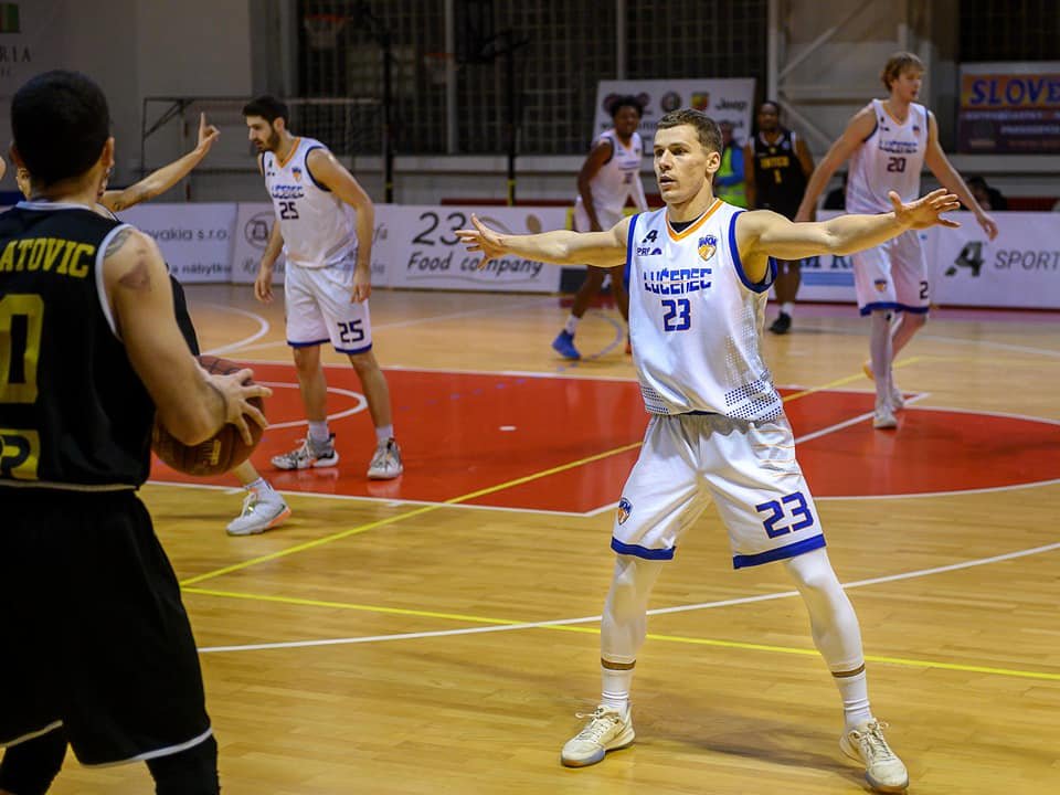Lučenec predĺžil zmluvu s Jackuliakom