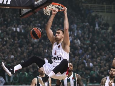 Na palubovke dokáže všetko. CSKA získalo najlepšieho pivota v Európe