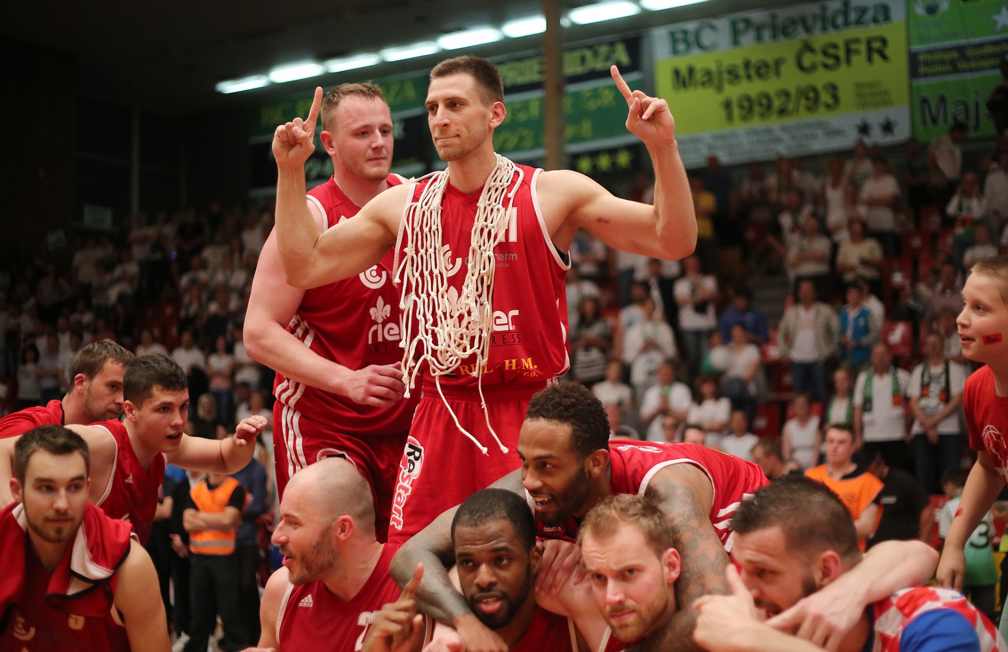 Osud Komárna sa spečatí do soboty. Prísť o dva kluby by bola veľká rana, priznáva Mičuda