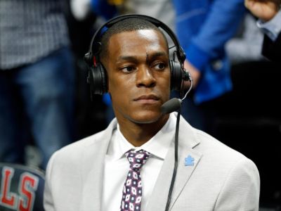 Problém pre Lakers, Rondo si zlomil palec