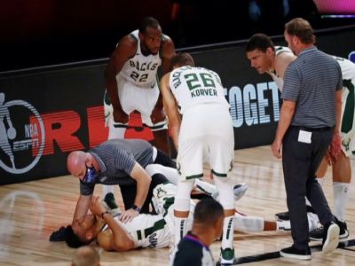VIDEO: Milwaukee sa zranil Antetokounmpo, aj tak vybojovalo výhru, Lakers vyrovnali