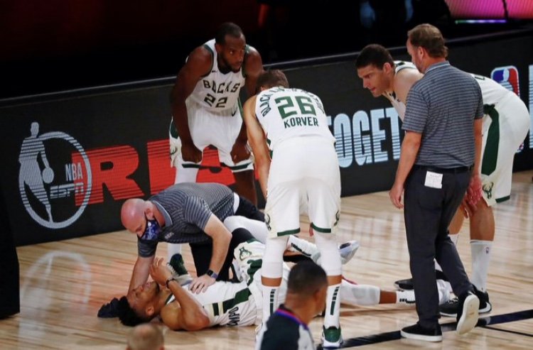 VIDEO: Milwaukee sa zranil Antetokounmpo, aj tak vybojovalo výhru, Lakers vyrovnali