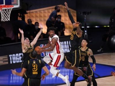 VIDEO: Fantastický Jimmy Butler udržal Miami vo finále