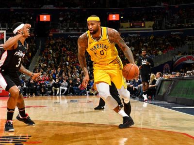 VIDEO: Golden State ťahajú deväťzápasovú víťaznú šnúru, na ich lane skončil aj Washington