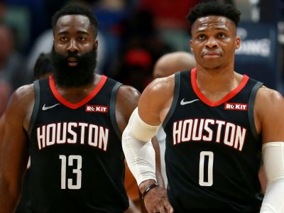 Experiment bez pivotov im nevyšiel, jedného z favoritov NBA čakajú veľké zmeny