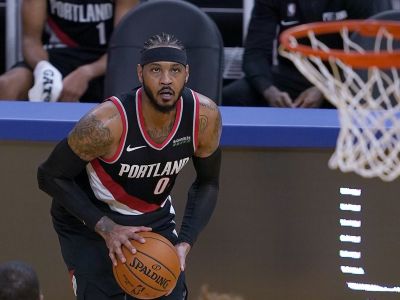 Niekto ho má za superhviezdu či legendu, niekto za sebca, Carmelo Anthony však smeruje medzi nesmrteľných