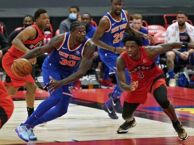 Hanba amerického športu sa pomaly dvíha, legendárna značka začala v NBA zaujímavo