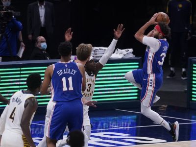 Seth Curry má COVID, Sixers sa ocitli v New Yorku v karanténe