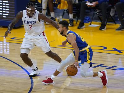Niekedy sa zabúda, že v NBA máme možnosť stále vidieť zrejme najlepšieho strelca histórie