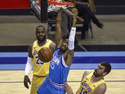 Vyradili ho štyri tímy NBA, v Číne ho vyhodili ešte pred sezónou, teraz vzbudil pozornosť aj LeBrona Jamesa