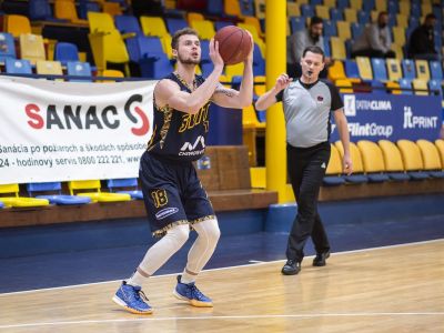 VIDEO: Svit zvalcoval unavenú Prievidzu, double-double Mokráňa