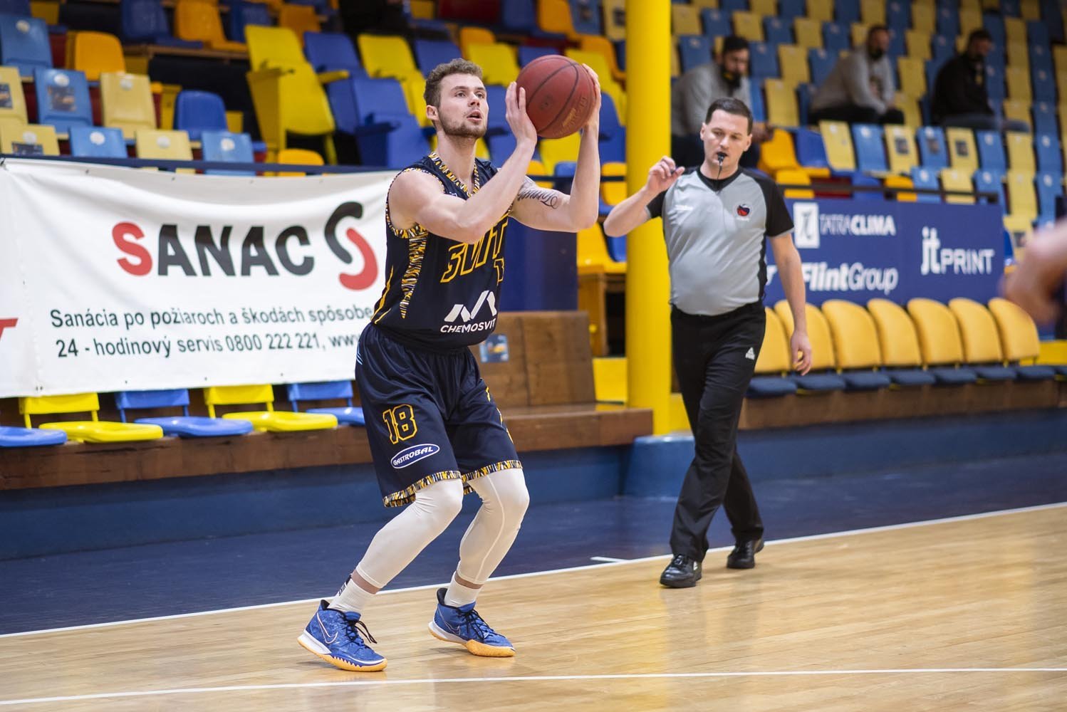 VIDEO: Svit zvalcoval unavenú Prievidzu, double-double Mokráňa