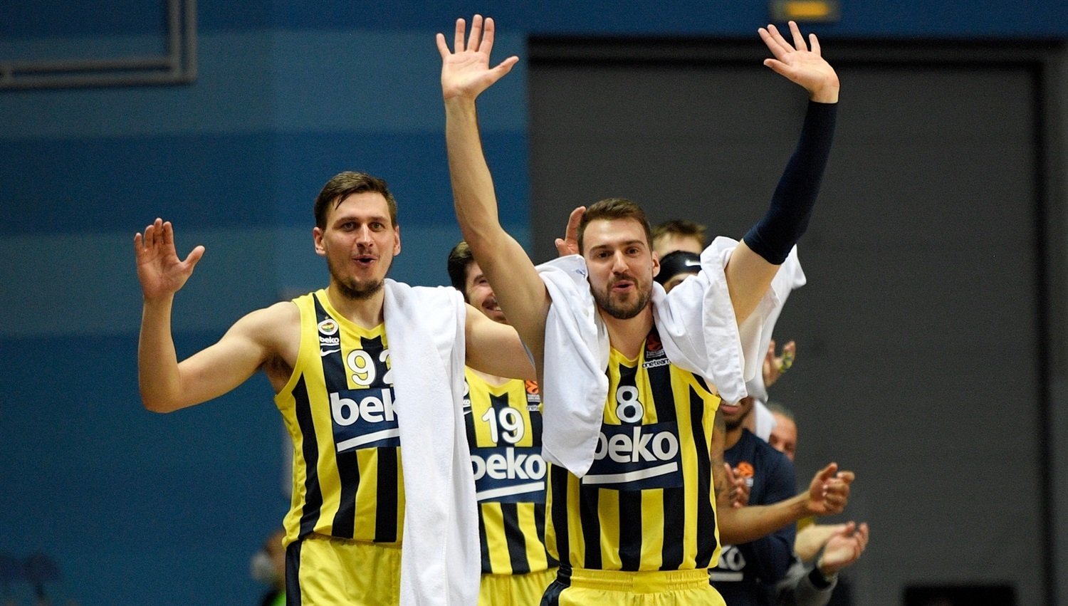 Fantastické Fenerbahce valcuje jedného súpera za druhým. Kokoškov: Chcelo to len čas