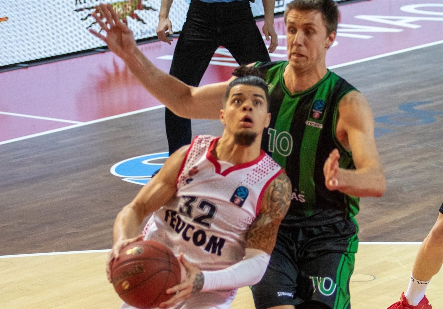 Brodzianskemu a Badalone sa po prehre v Monaku vzdialilo prvé miesto