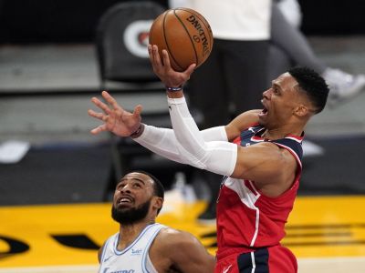 VIDEO: Utah zasypal Charlotte 28 trojkami a prekonal klubový rekord