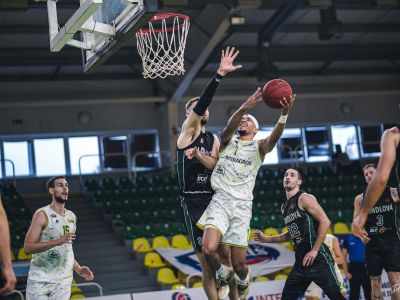 VIDEO: Spišská sa trápila s Prievidzou, Lučenec postúpil na Final Four, uspeli aj Levice