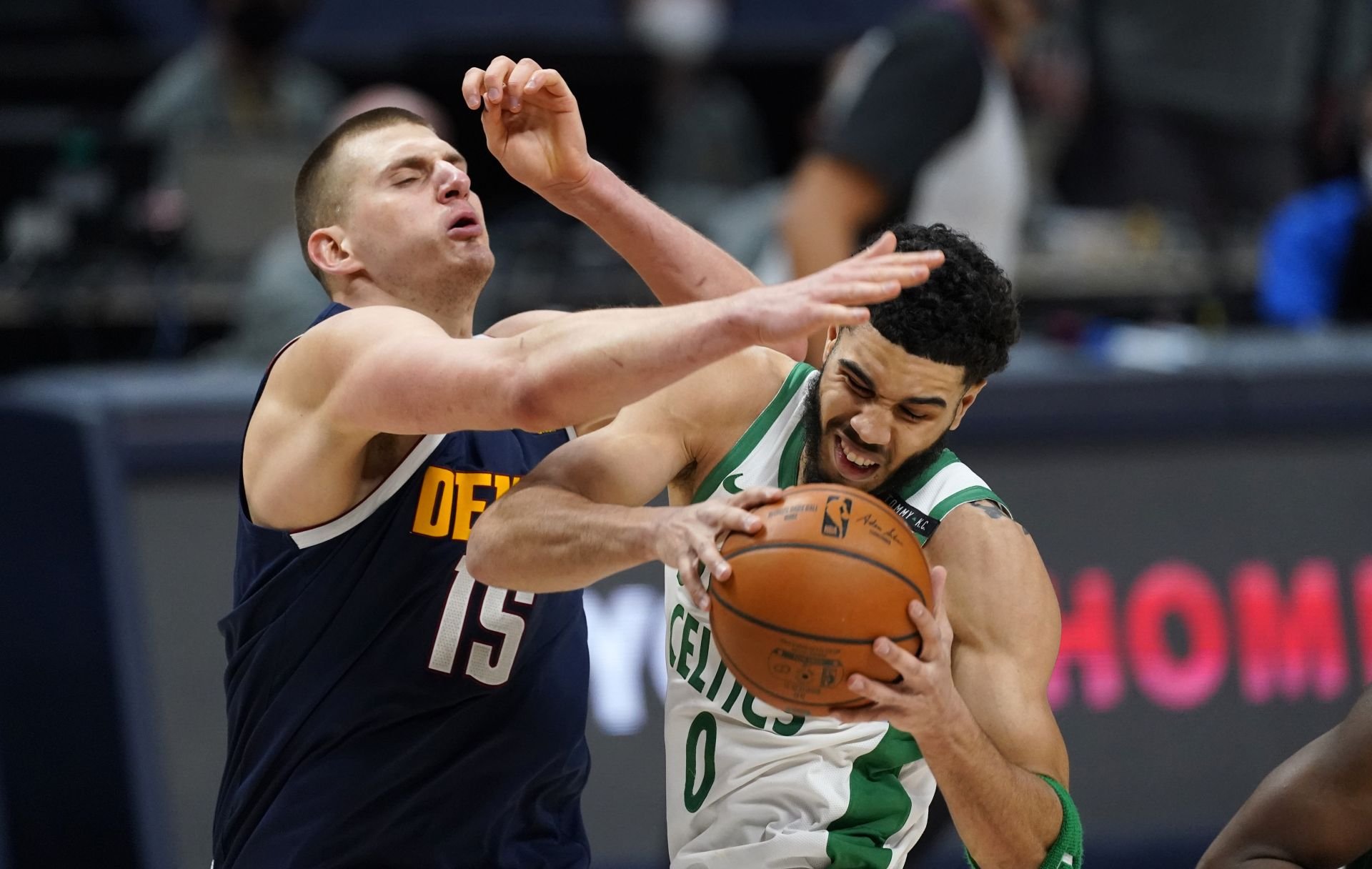 VIDEO: Boston uťal víťaznú sériu Jokiča a spol., skvelý výkon Ziona