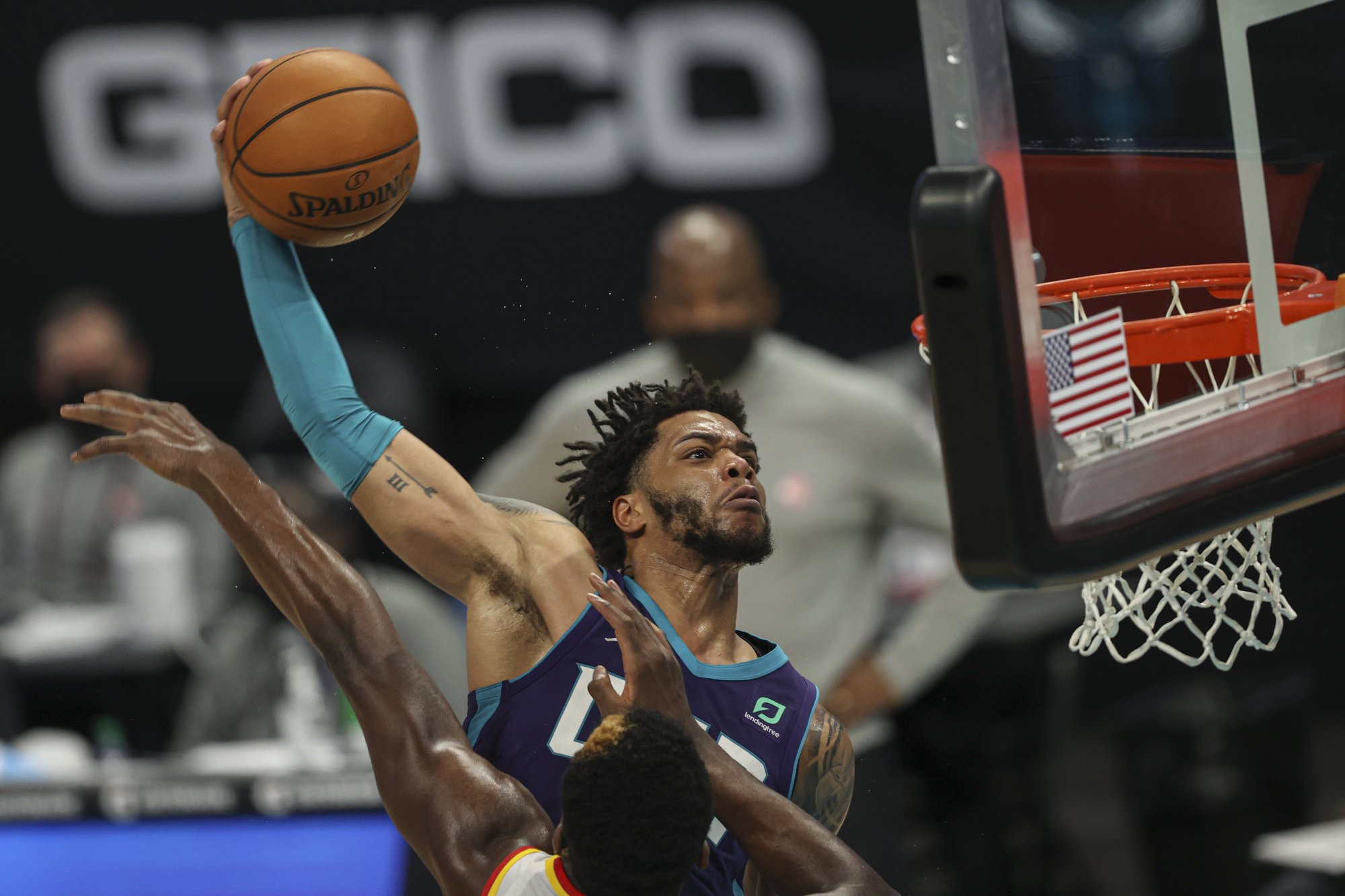 Našla NBA nového Cartera či Griffina? Miles Bridges predviedol ďalší úžasný smeč