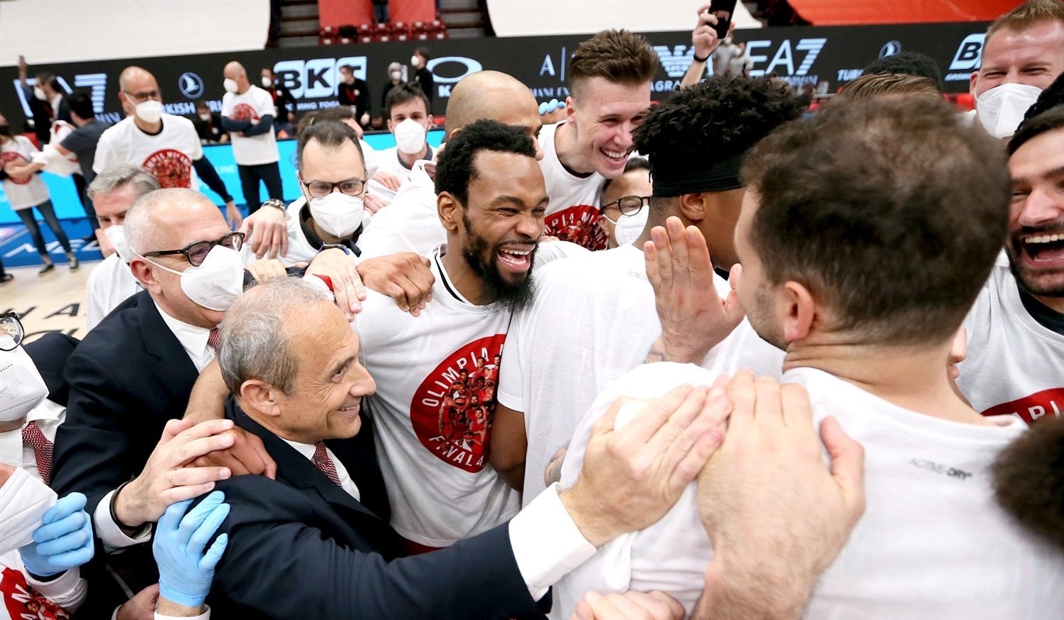 Euroliga spoznala účastníkov Final Four. K CSKA sa pridali Anadolu Efes, Miláno a Barcelona