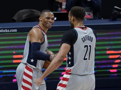 VIDEO: Westbrook vyrovnal fantastický rekord NBA v počte triple doublov