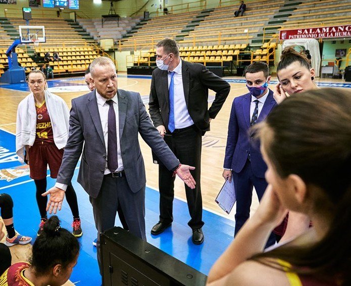 Kováčik oslavuje narodenie syna, končí v Orenburgu a myslí na Poľsko v Piešťanoch