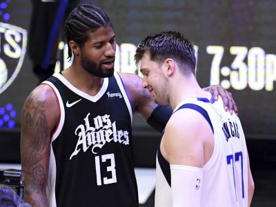 NBA play-off: Dallasu nestačilo ani 46 bodov a 14 asistencií Dončiča