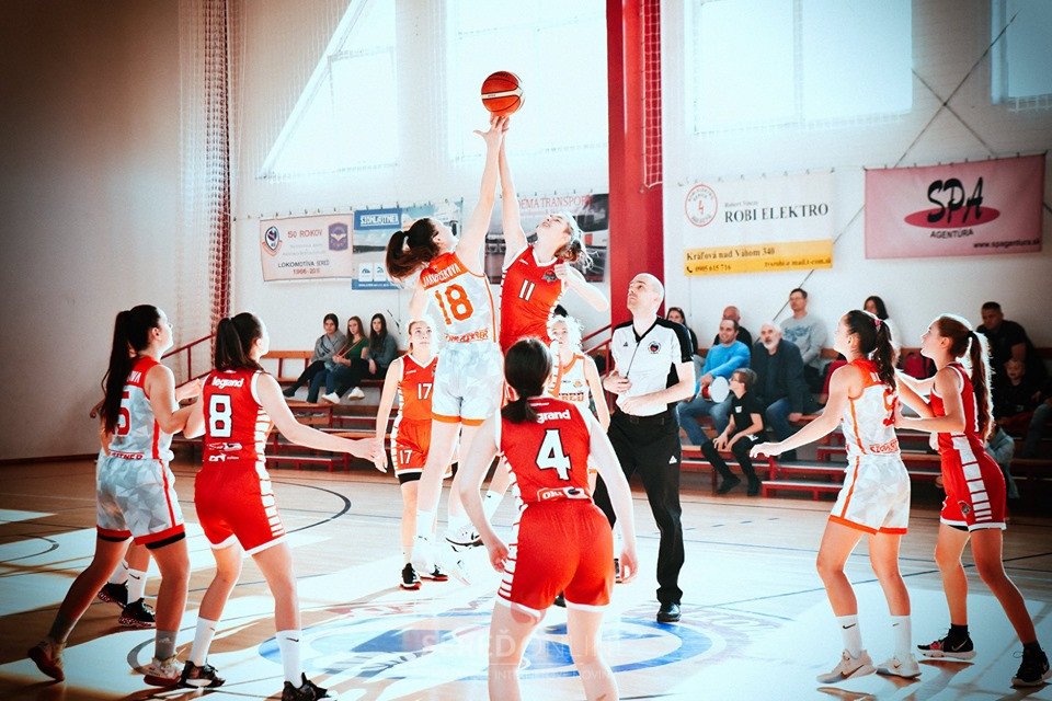Final Eight DL Kadetiek