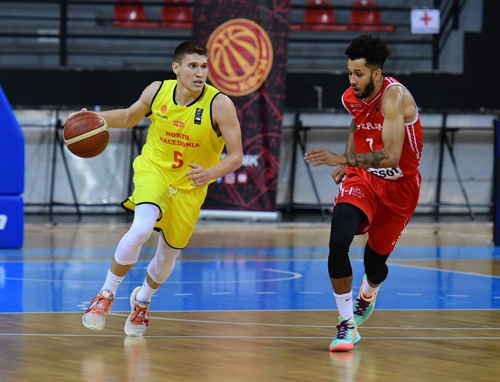 Prvý zápas v Skopje pre Švajčiarov, v piatok ich vyzvú Slováci
