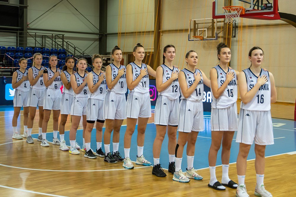Slovenky po dráme zdolali Švajčiarsko a oslavujú celkový triumf