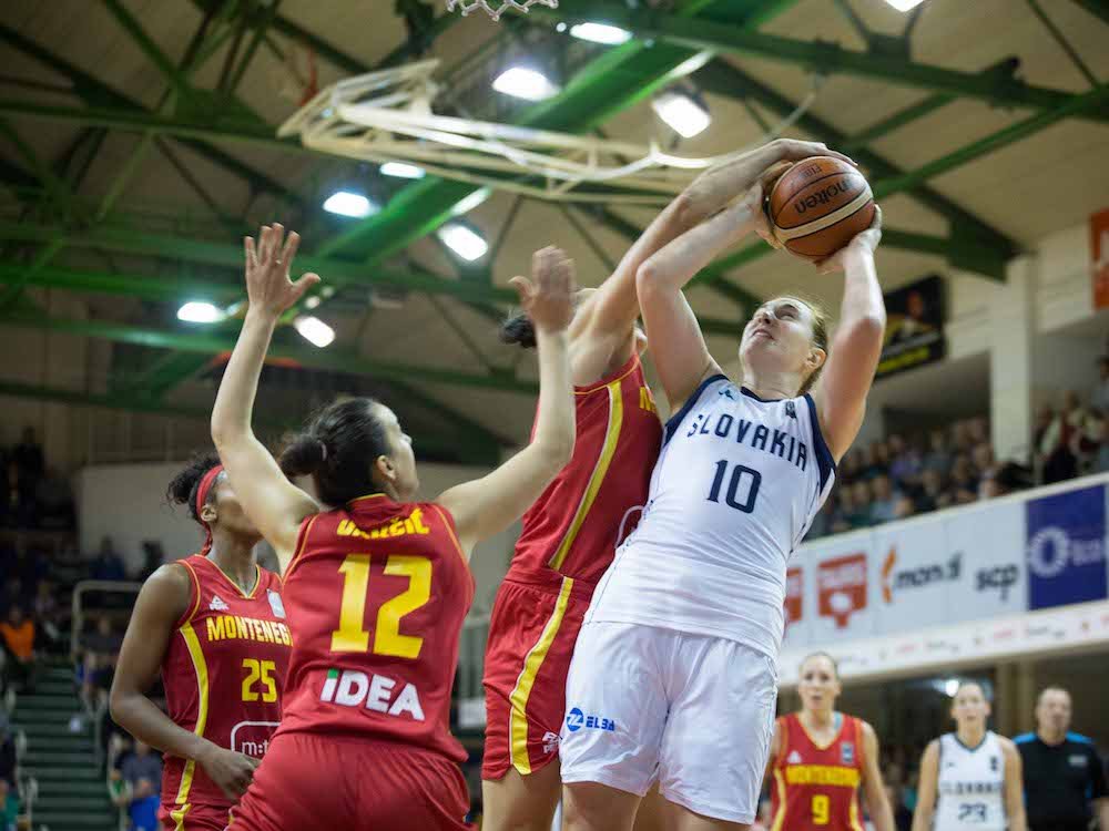 Bez Páleníkovej, vracia sa Hruščáková. Suja oznámil nomináciu