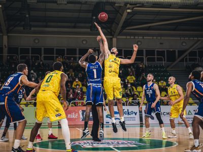 Lučenčania uverili, že môžu zápas v Leviciach zvrátiť, domáci si uvedomujú začiatok maratónu
