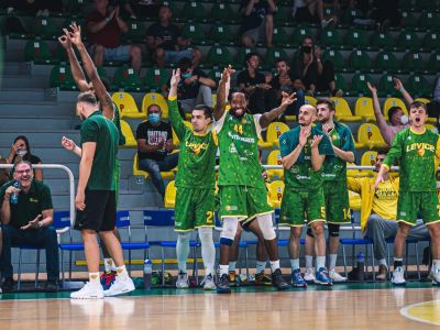 VIDEO: Výsledok, ktorý ide aj za hranice. Patrioti zvalcovali obhajcu trofeje